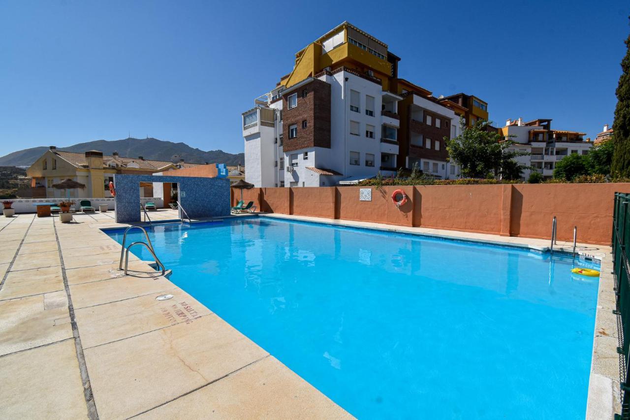 Apartamento Con Amplio Porche Y Bbq เบนัลมาเดนา ภายนอก รูปภาพ