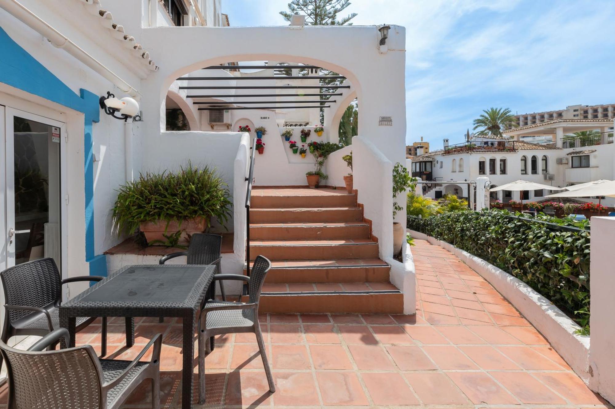 Apartamento Con Amplio Porche Y Bbq เบนัลมาเดนา ภายนอก รูปภาพ
