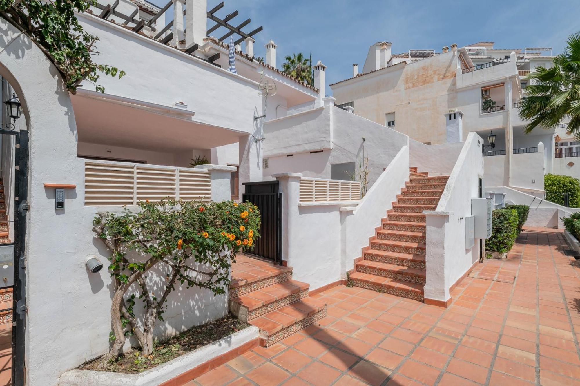 Apartamento Con Amplio Porche Y Bbq เบนัลมาเดนา ภายนอก รูปภาพ