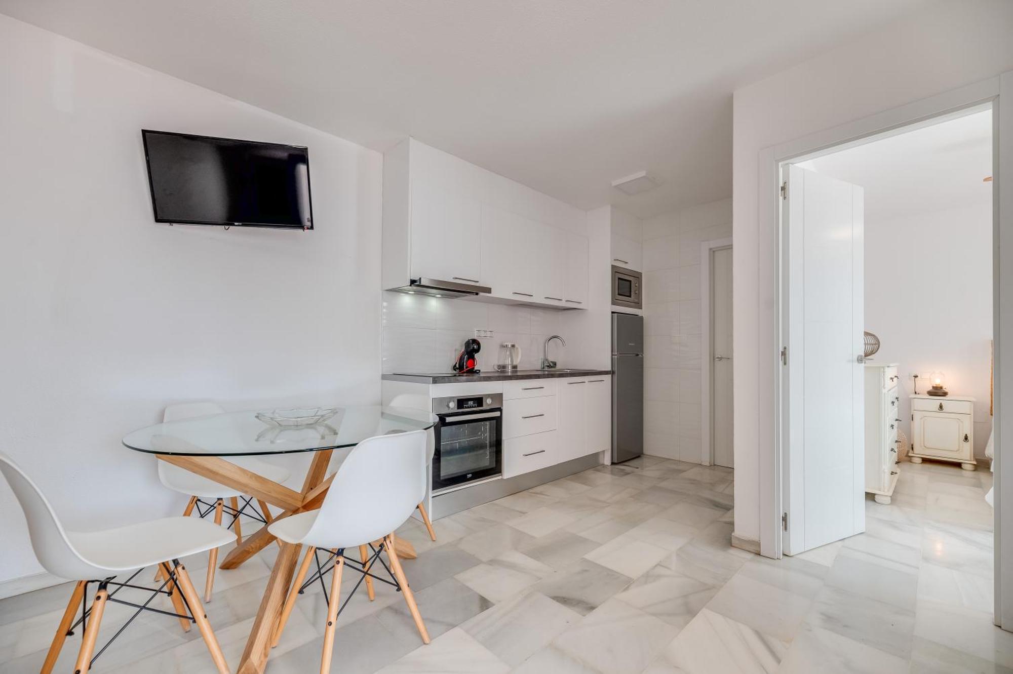 Apartamento Con Amplio Porche Y Bbq เบนัลมาเดนา ภายนอก รูปภาพ